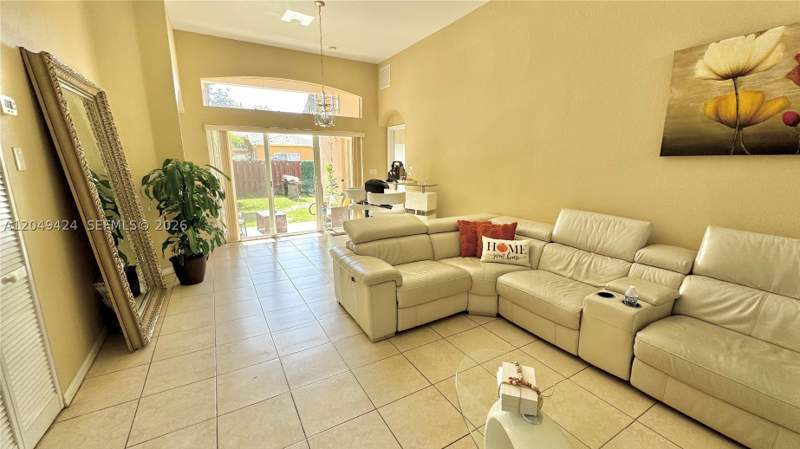 3 bedroom SingleFamilyResidence at 13444 SW 281st Ter, Chateau Royal Estates, Homestead — photo 4