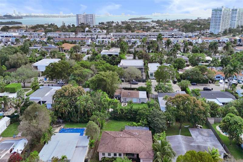 2 bedroom SingleFamilyResidence at 2070 Keystone Blvd, Keystone Point Sec 3, North Miami — photo 3
