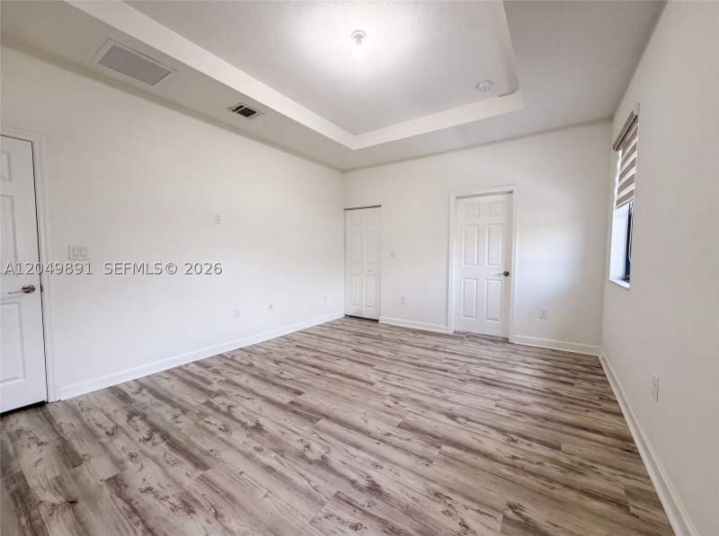 4 bedroom SingleFamilyResidence at 12858 SW 228th St, Herran-Barkett Subdivisio, Miami — photo 4