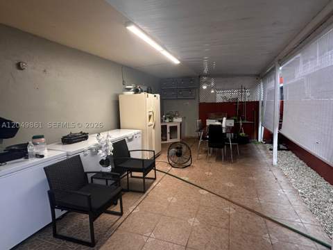 11053 W Okeechobee Rd 102, Hialeah Gardens FL - photo 21 of 25