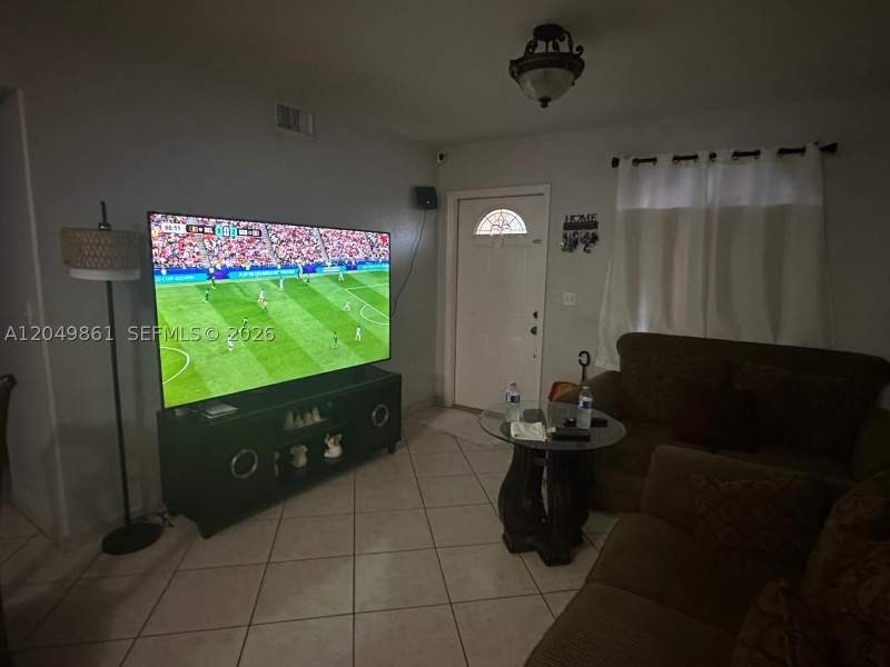 2 bedroom Condominium at 11053 W Okeechobee Rd 102, Garden Villas Condo II, Hialeah Gardens — photo 5