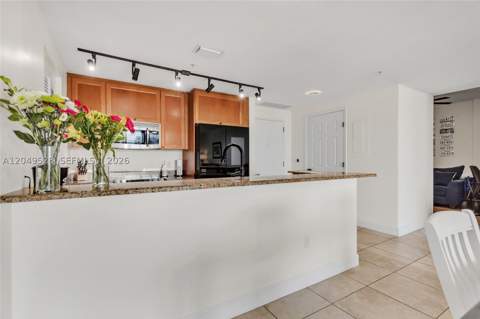 55 Merrick Way 744, Coral Gables FL - photo 6 of 41
