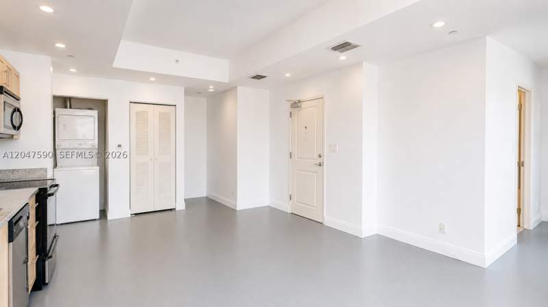 1 bedroom Condominium at 111 E Flagler St 810, Flagler First Condo, Miami — photo 3