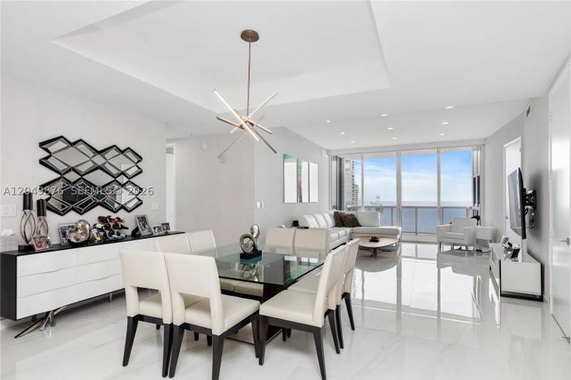 3 bedroom Condominium at 18201 Collins Ave 3504, Trump Royale Condo, Sunny Isles Beach — photo 5
