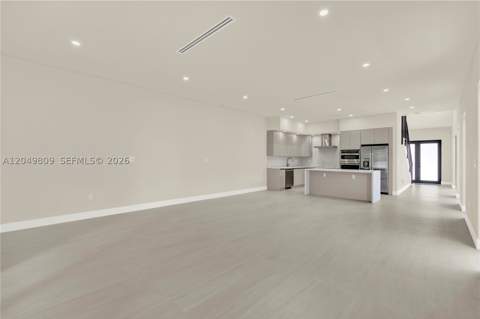2889 SW 35 Ave 2887, Miami FL - photo 14 of 61
