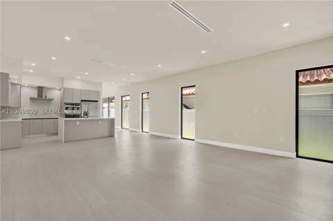 2889 SW 35 Ave 2887, Miami FL - photo 16 of 61