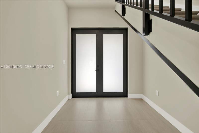 3 bedroom Condominium at 2889 SW 35th Ave 2889, Overbrook Park, Miami — photo 4