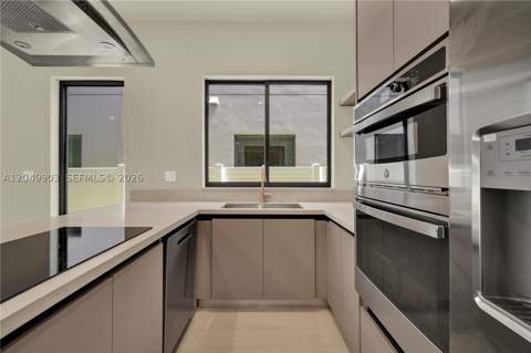 2889 SW 35th Ave 2889, Miami FL - photo 9 of 58