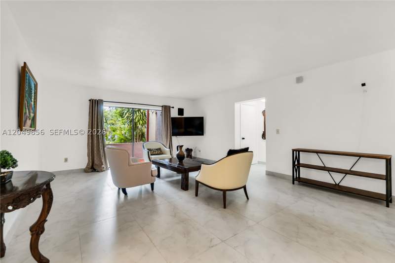 3 bedroom Condominium at 8660 SW 149th Ave 205, Lago Del Rey Condo #1, Miami — photo 3