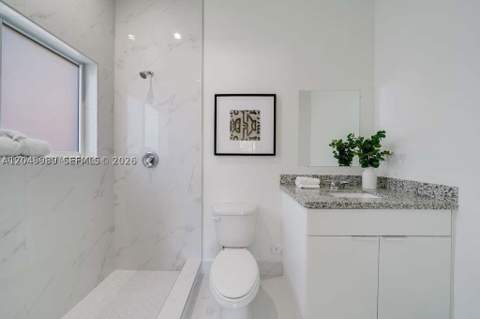 2938 NW 27th St 2938, Miami FL - photo 8 of 13