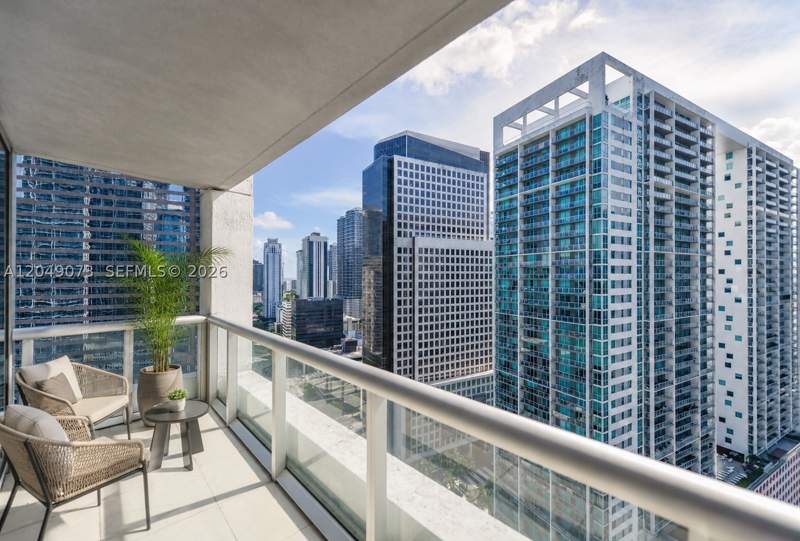 2 bedroom Condominium at 485 Brickell Ave 2908, Icon Brickell Condo No 3, Miami — photo 5