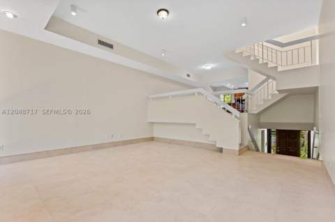 2525 NE 135th St, North Miami FL - photo 11 of 43
