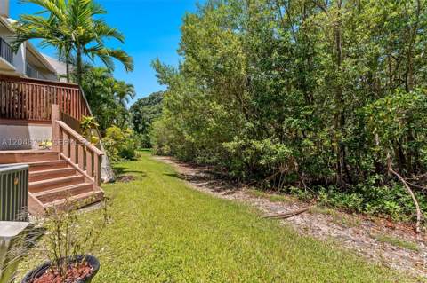 2525 NE 135th St, North Miami FL - photo 14 of 43