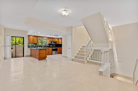 2525 NE 135th St, North Miami FL - photo 18 of 43