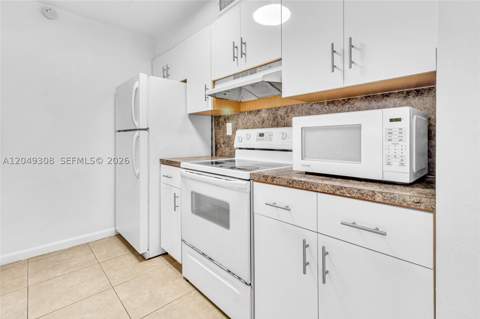 7201 Miami Lakes Dr B14, Miami Lakes FL - photo 9 of 30