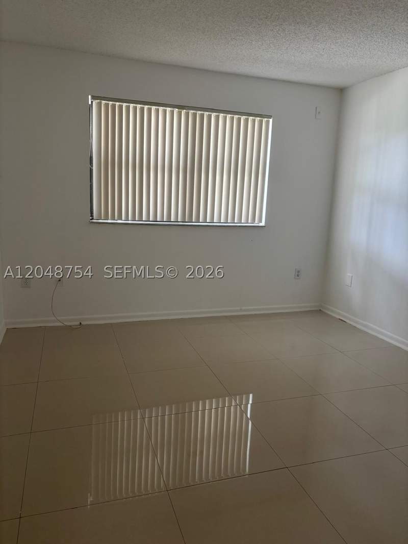 1 bedroom Condominium at 7110 NW 179th St 211, Villa Bellini Condo, Hialeah — photo 5