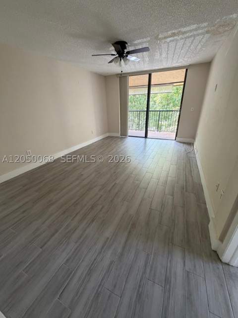 14421 N Kendall Dr 412M, Miami FL - photo 13 of 19