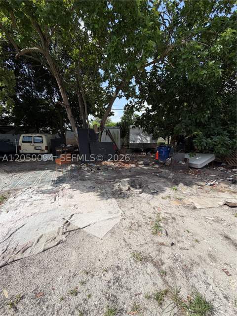 2954 NW 91st St, Miami FL - photo 10 of 15