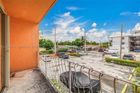 6200 W Flagler St 208, Miami FL - photo 12 of 22