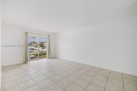 6200 W Flagler St 208, Miami FL - photo 16 of 22