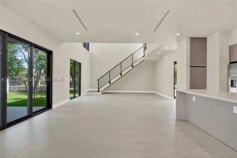 3437 SW 29th St 3437, Miami FL - photo 9 of 46