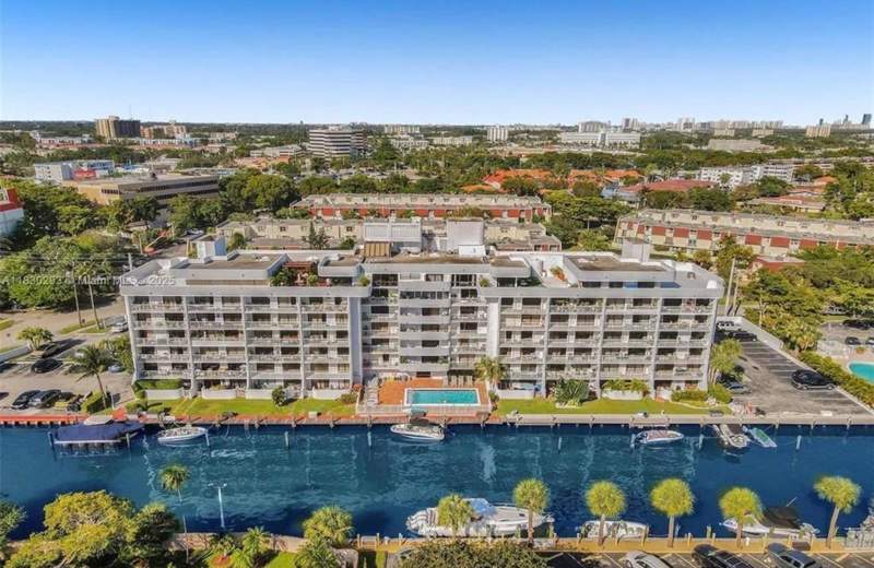 1 bedroom Condominium at 1650 NE 115th Street 103, Cricket Clubhouse Condo, Miami — photo 3