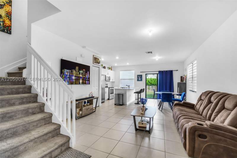 3 bedroom Townhouse at 25500 SW 108th Ave, Allapattah Gdns, Homestead — photo 4