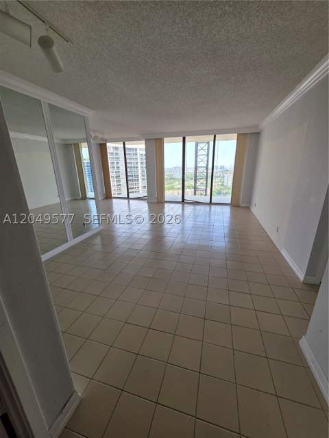 19355 Turnberry Way 25C, Aventura FL - photo 7 of 20
