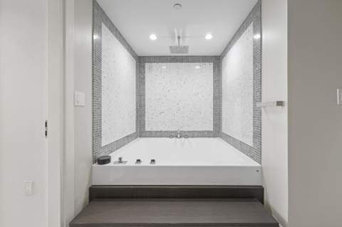 200 Biscayne Blvd Way 3909, Miami FL - photo 21 of 31