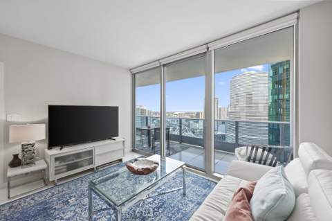 200 Biscayne Blvd Way 3909, Miami FL - photo 8 of 31