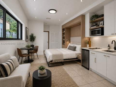 944 SW 10th Avenue, Miami FL - photo 12 of 38