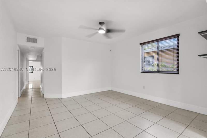 3 bedroom SingleFamilyResidence at 944 SW 10th Avenue, Bliss Property Resub, Miami — photo 4