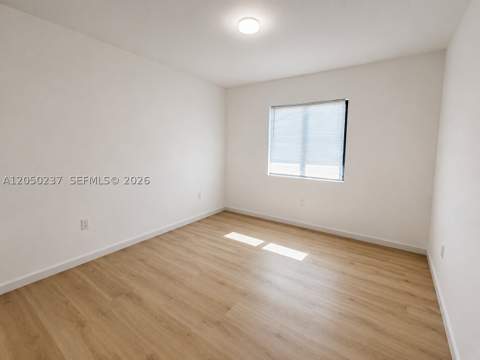 552 NW 7th St 6, Florida City FL - photo 20 of 24