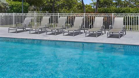 4301 Collins Ave 403, Miami Beach FL - photo 13 of 16
