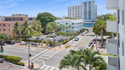 4301 Collins Ave 403, Miami Beach FL - photo 14 of 16