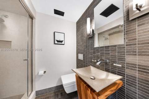 1548 Biarritz Dr, Miami Beach FL - photo 21 of 38