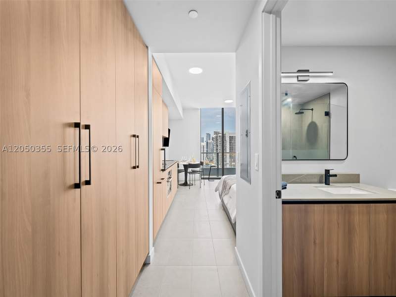 0 bedroom Condominium at 121 NE 5th St 3704, 501 First Residences, Miami — photo 4