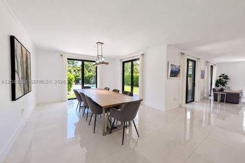 471 SW 30th Rd, Miami FL - photo 12 of 39