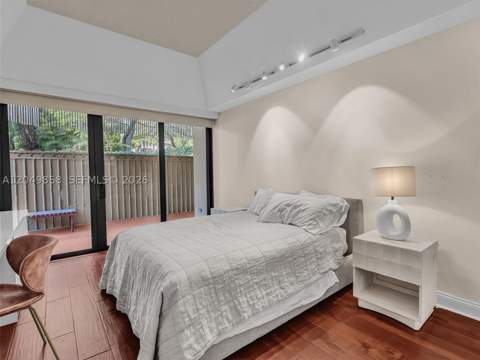 2901 S Bayshore Dr 1G, Miami FL - photo 20 of 40