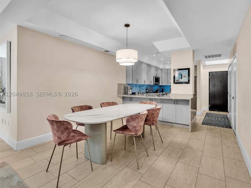 3 bedroom Condominium at 2901 S Bayshore Dr 1G, Yacht Harbour Condo, Miami — photo 5