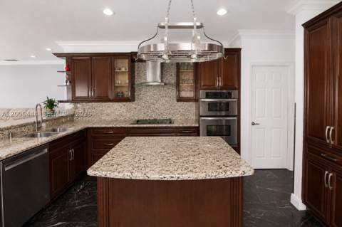 16075 SW 149th Ter, Miami FL - photo 18 of 45