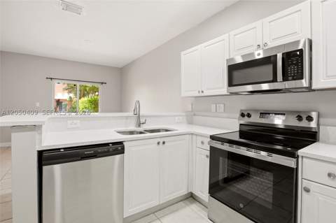 22946 SW 112th Pl, Miami FL - photo 10 of 40