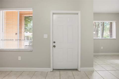 22946 SW 112th Pl, Miami FL - photo 6 of 40