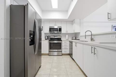 17375 Collins Ave 1506, Sunny Isles Beach FL - photo 13 of 39