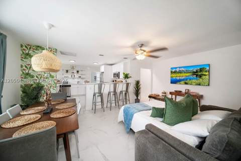 810 NW 21st Ct, Miami FL - photo 13 of 21