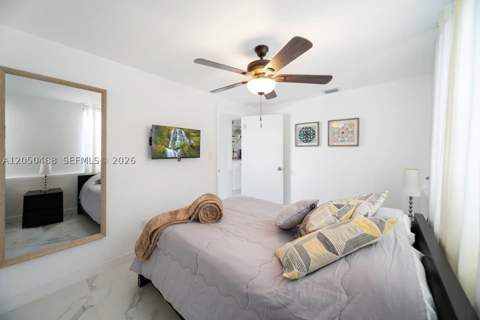 810 NW 21st Ct, Miami FL - photo 18 of 21