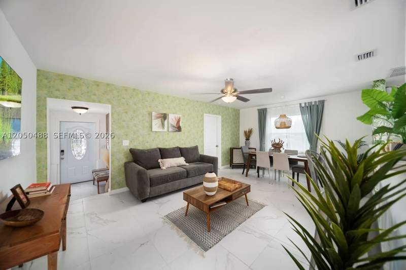 4 bedroom SingleFamilyResidence at 810 NW 21st Ct, Nelsen Park, Miami — photo 5