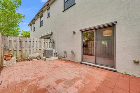 582 NE 207th St, Miami FL - photo 17 of 30