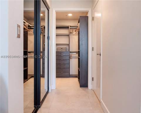 90 SW 3rd St 3703, Miami FL - photo 10 of 34