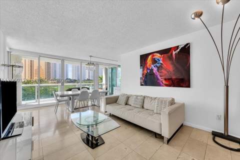 16400 Collins Ave 342, Sunny Isles Beach FL - photo 6 of 80
